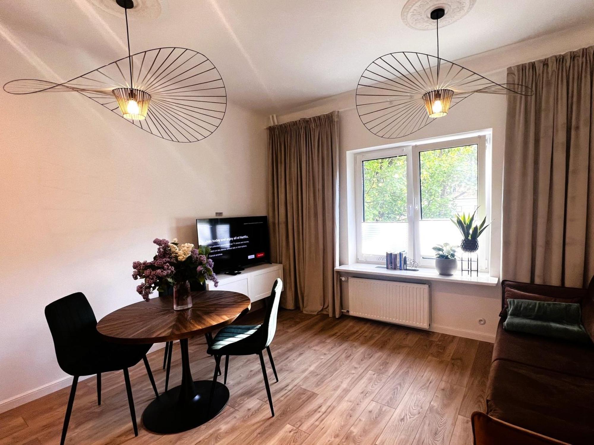 Warszawa Srodmiescie Pl. Zbawiciela Apartment ภายนอก รูปภาพ
